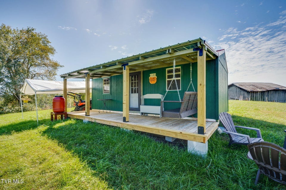 Photo #26: 208 Collins Road