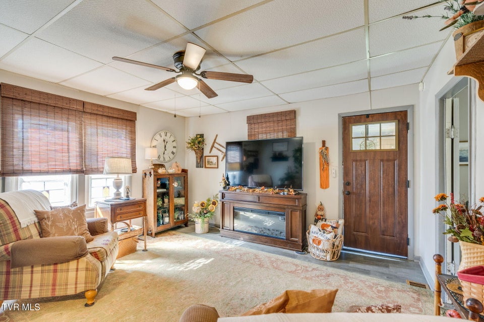 Photo #12: 208 Collins Road