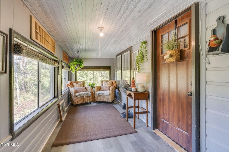 Photo #5: 208 Collins Road