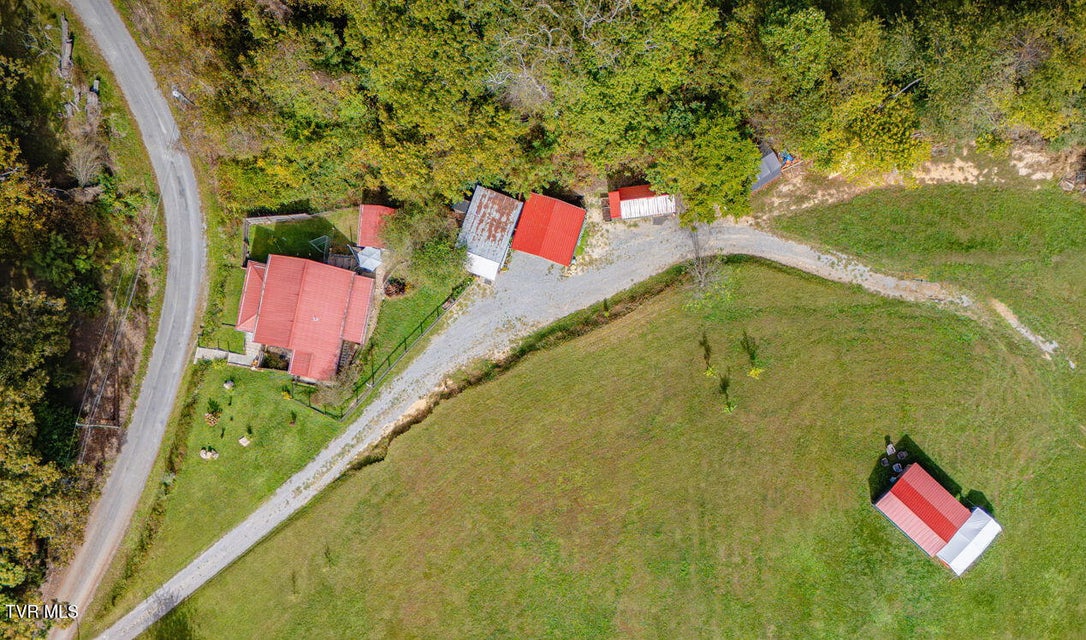 Photo #28: 208 Collins Road