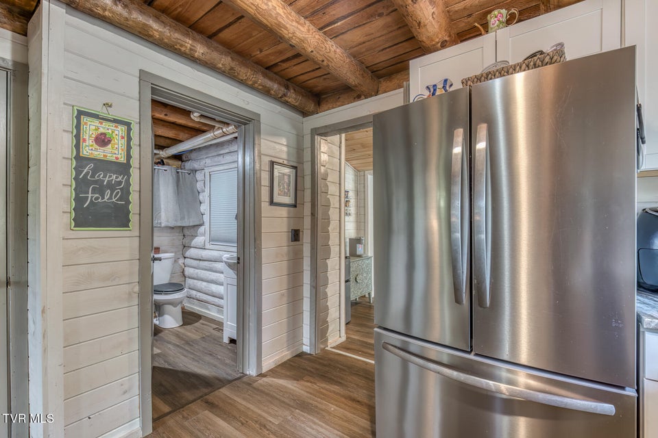 Photo #15: 214 Oak Hills Lane