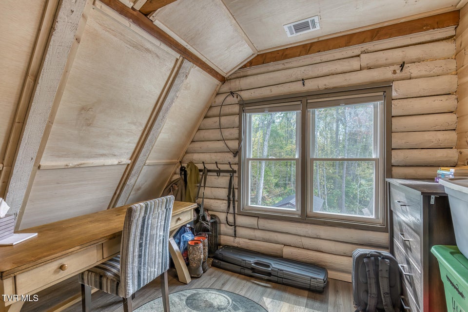 Photo #35: 214 Oak Hills Lane