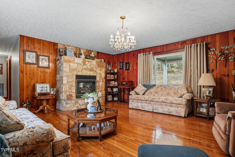 Photo #10: 4299 Fairview Road