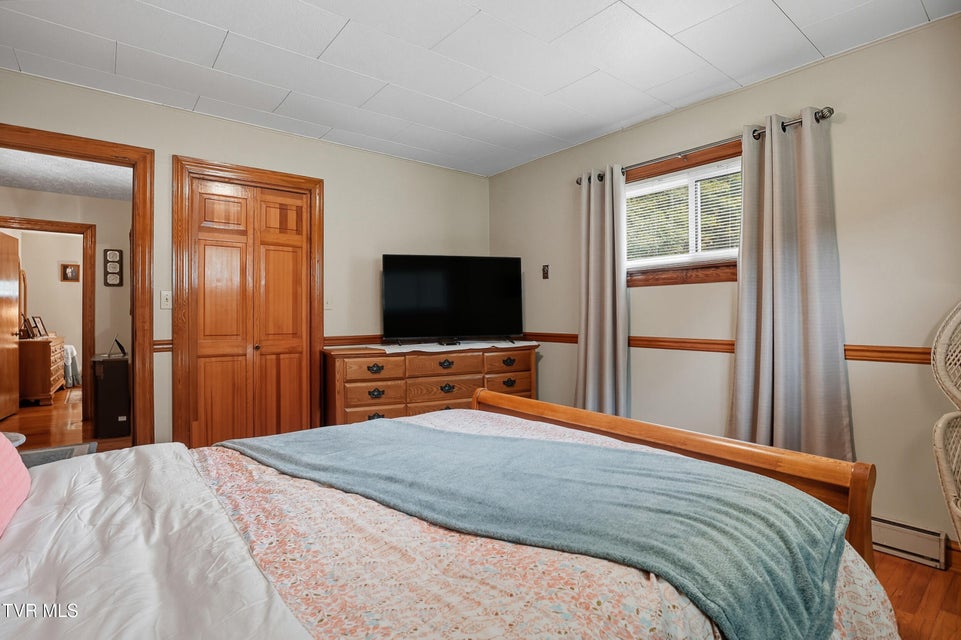 Photo #27: 4299 Fairview Road