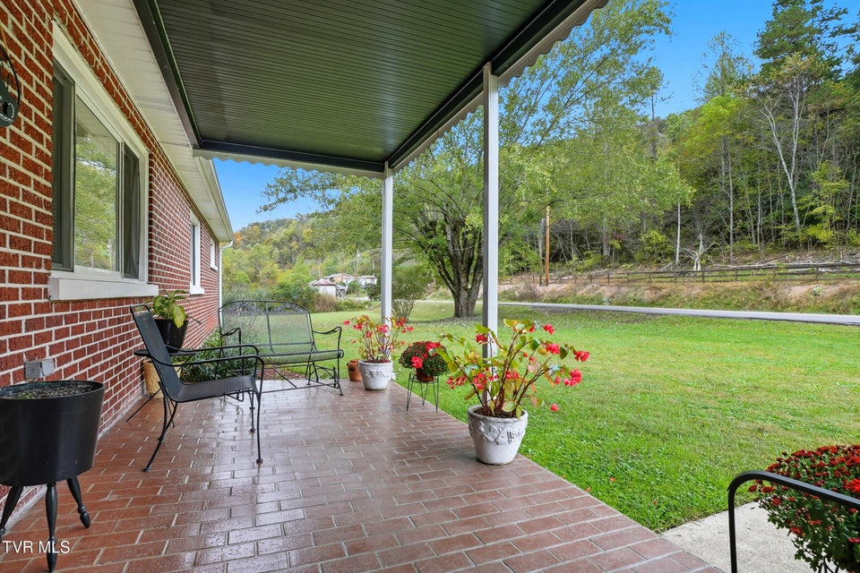 Photo #2: 4299 Fairview Road