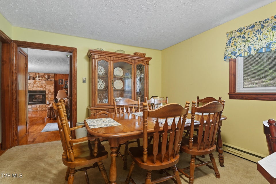 Photo #16: 4299 Fairview Road