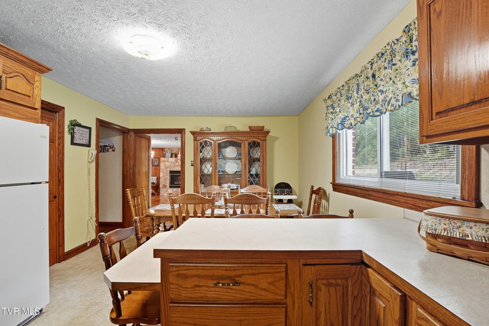 Photo #15: 4299 Fairview Road