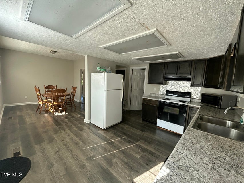 Photo #19: 1048 Ridge Avenue