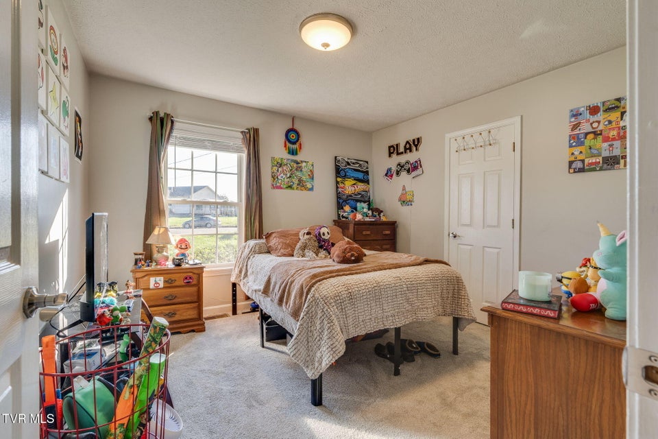 Photo #18: 140 Sunrise Meadows Ct. 