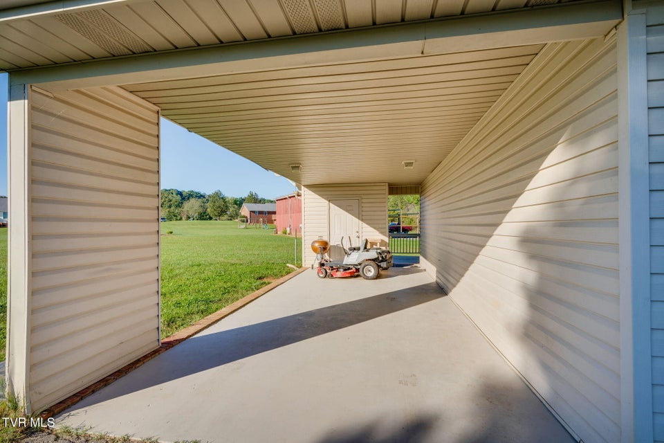 Photo #20: 140 Sunrise Meadows Ct. 