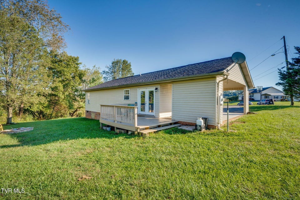 Photo #21: 140 Sunrise Meadows Ct. 