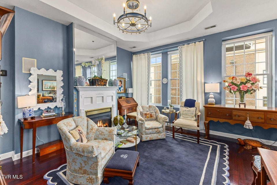 Photo #5: 414 Roan Street