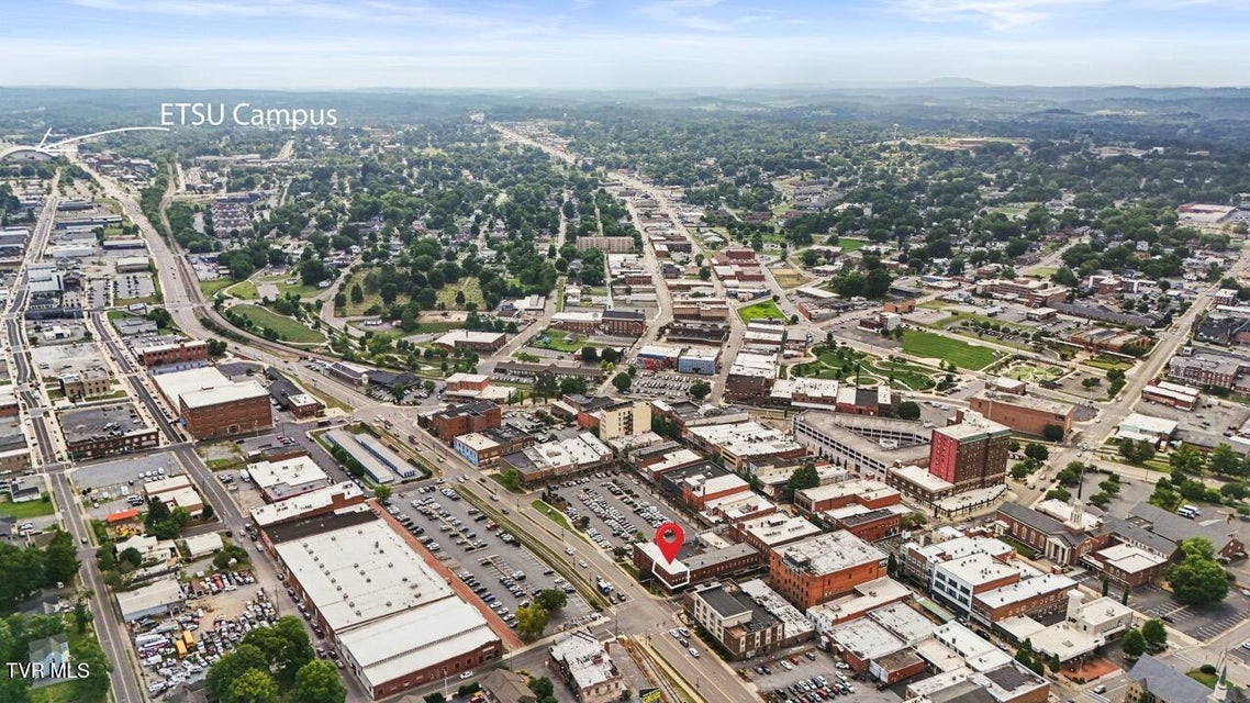 Photo #28: 414 Roan Street