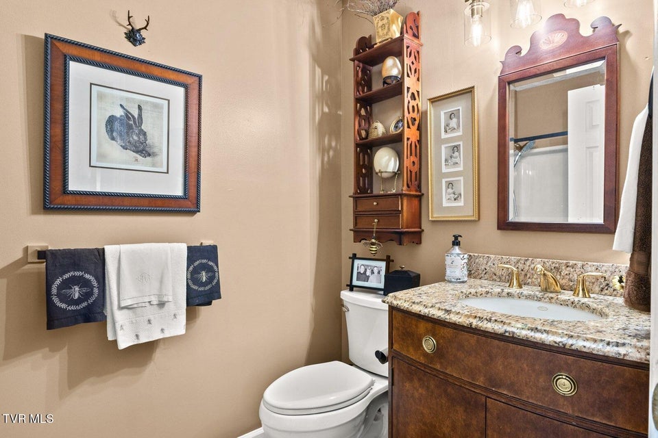 Photo #18: 414 Roan Street