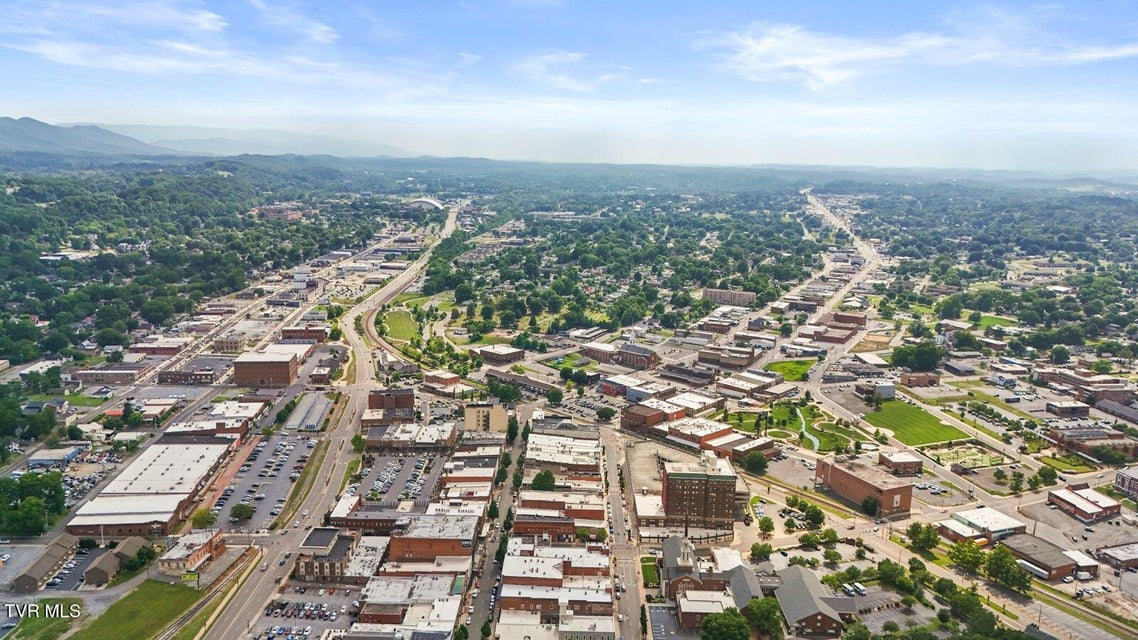 Photo #27: 414 Roan Street