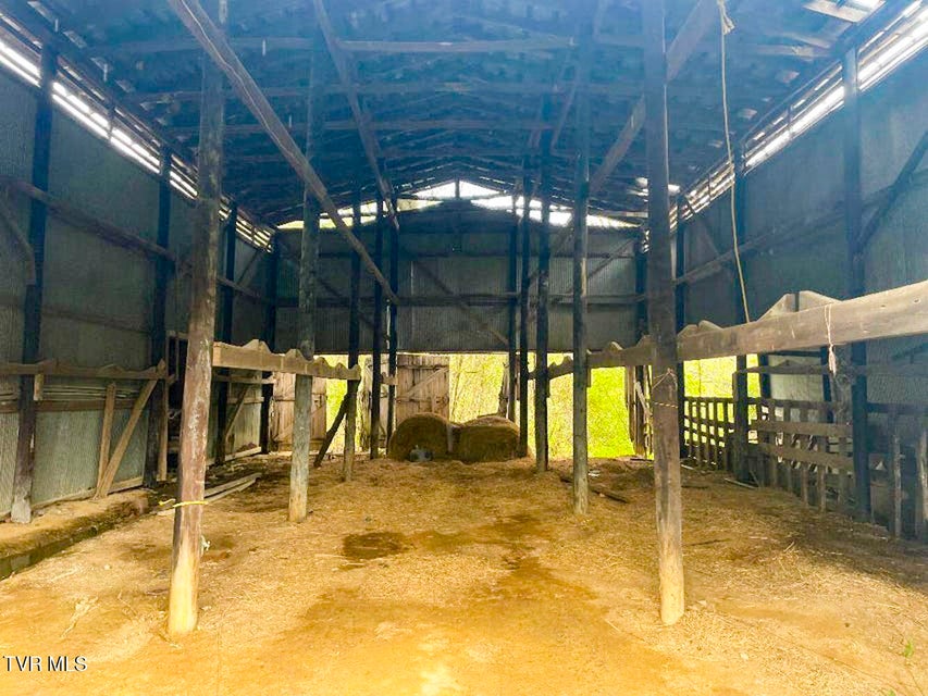 Photo #16: 2534 Muddy Hollow 