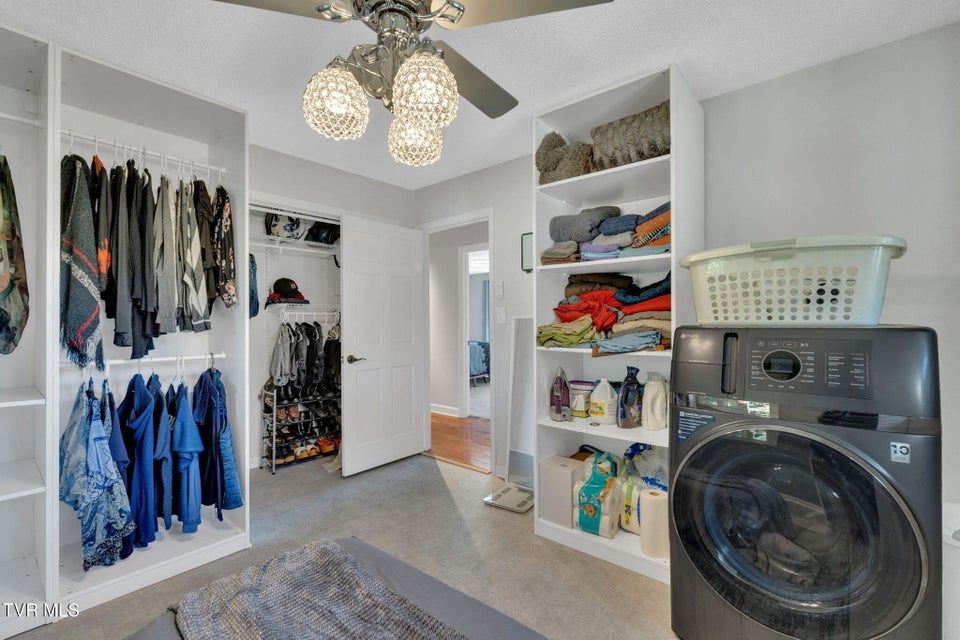 Photo #29: 1080 Hidden Valley Road