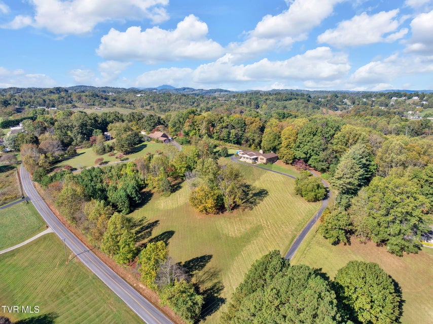 Photo #51: 1080 Hidden Valley Road