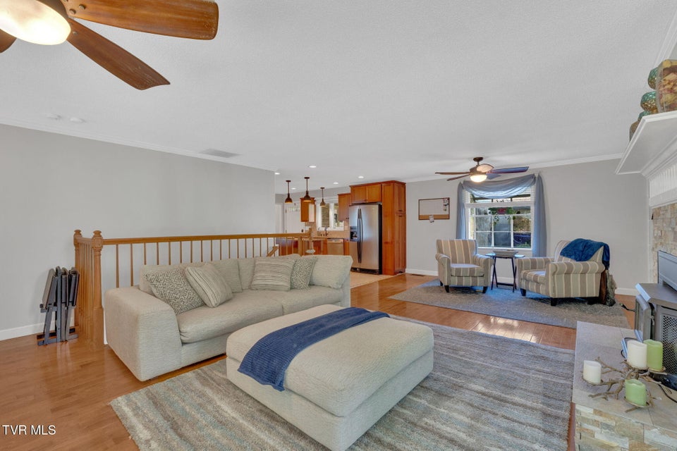 Photo #23: 1080 Hidden Valley Road