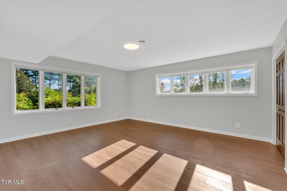 Photo #42: 1080 Hidden Valley Road