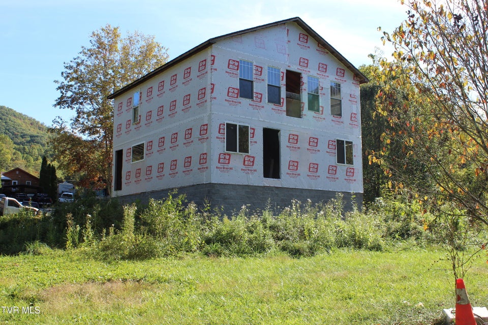 Photo #2: 278 Long Hollow Road