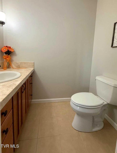 Photo #32: 1080 Hidden Valley Road