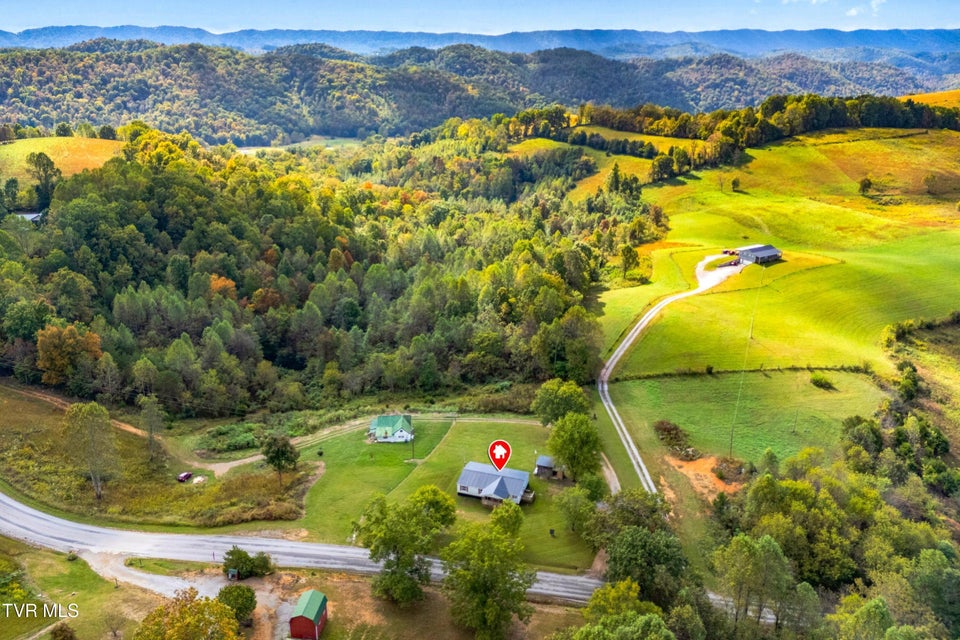 Photo #3: 2973 Chinquipin Road