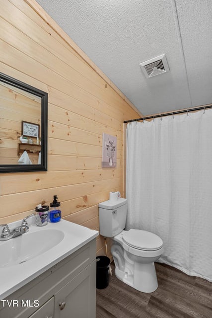 Photo #19: 2973 Chinquipin Road