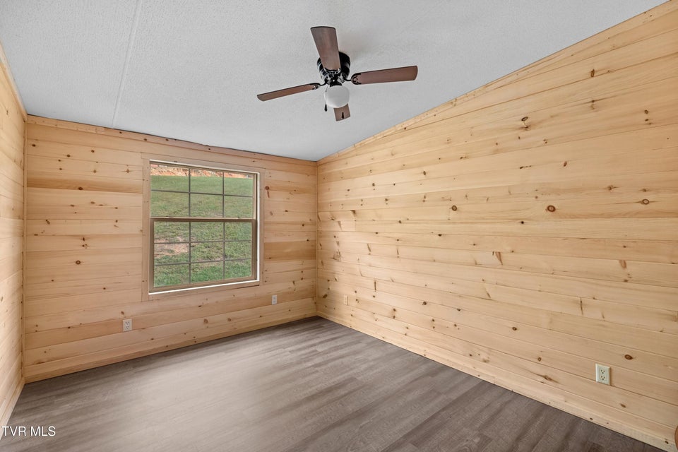 Photo #15: 2973 Chinquipin Road