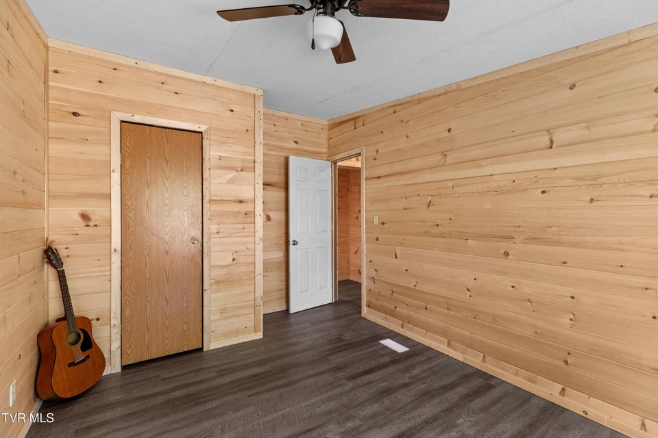 Photo #17: 2973 Chinquipin Road