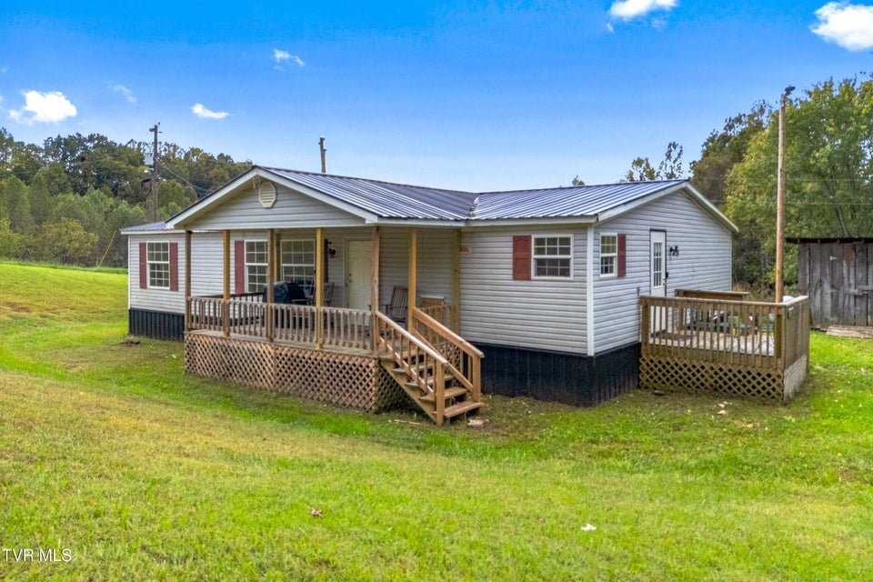 Photo #26: 2973 Chinquipin Road