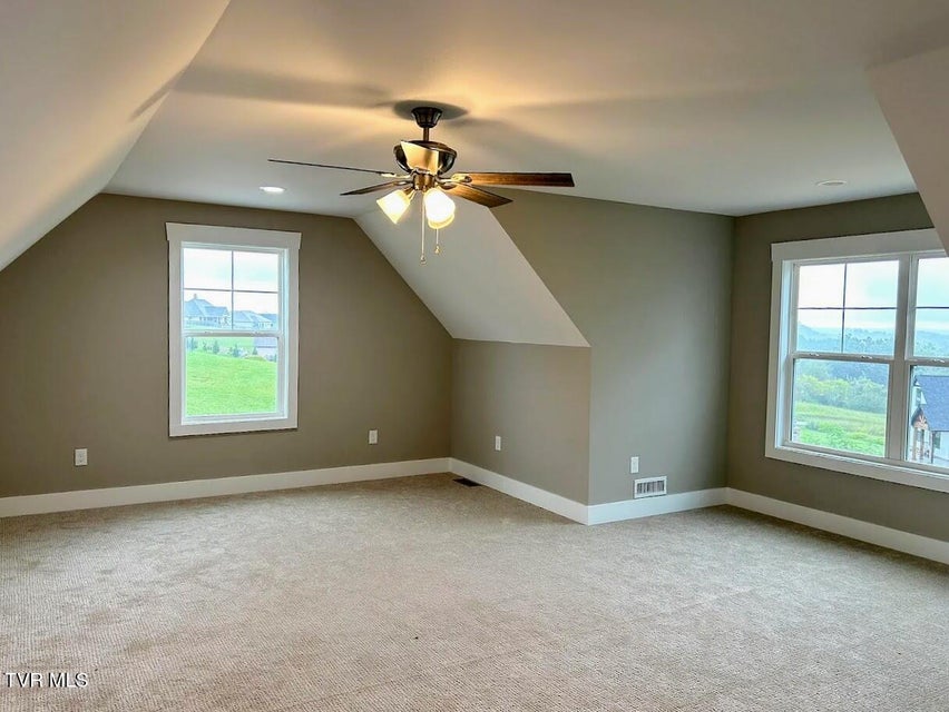 Photo #23: 531 Meadowcrest Lane
