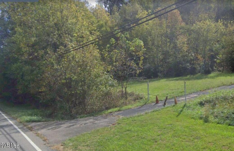 Photo #5: 4954 Fort Henry Drive