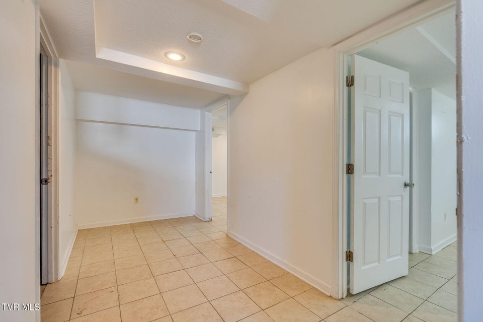 Photo #18: 1227 Broad Street