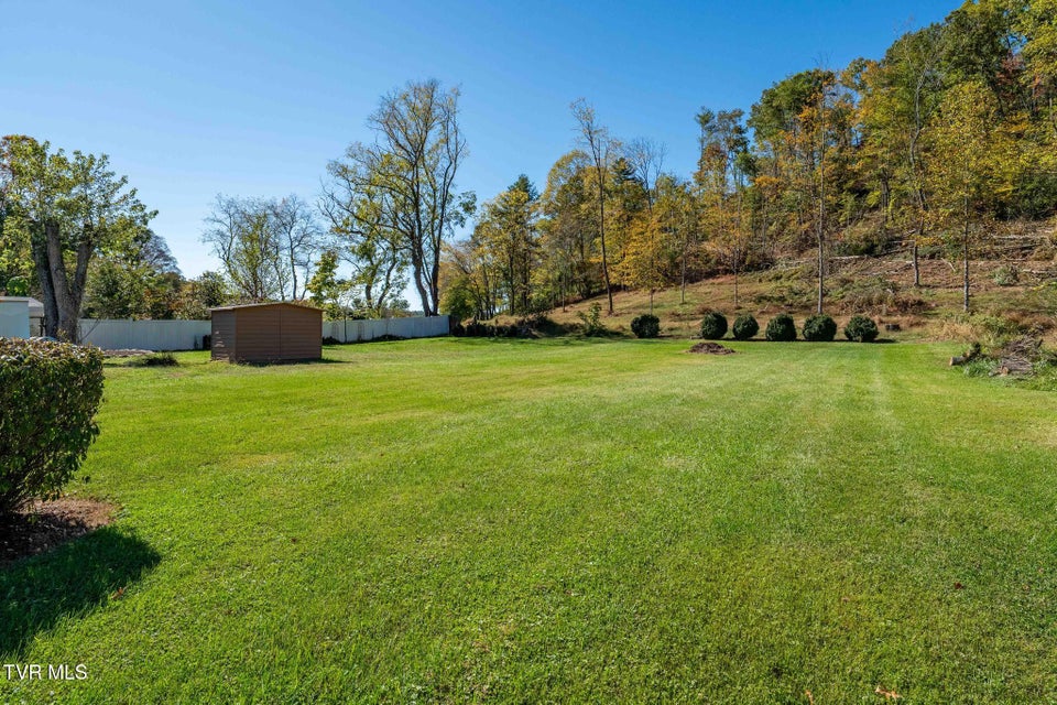 Photo #10: 401 Church Street