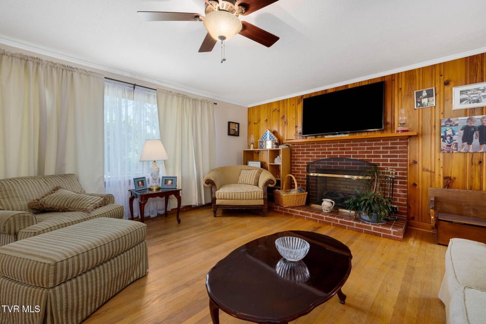 Photo #26: 401 Church Street