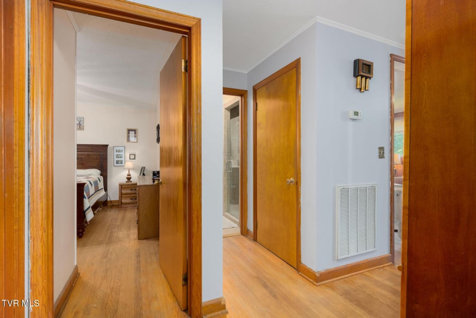 Photo #37: 401 Church Street