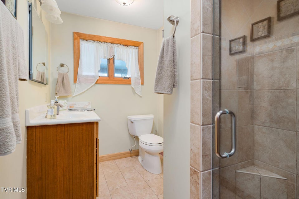 Photo #40: 401 Church Street