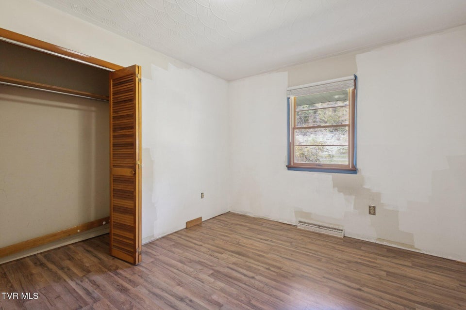 Photo #41: 21466 Us Highway 58 