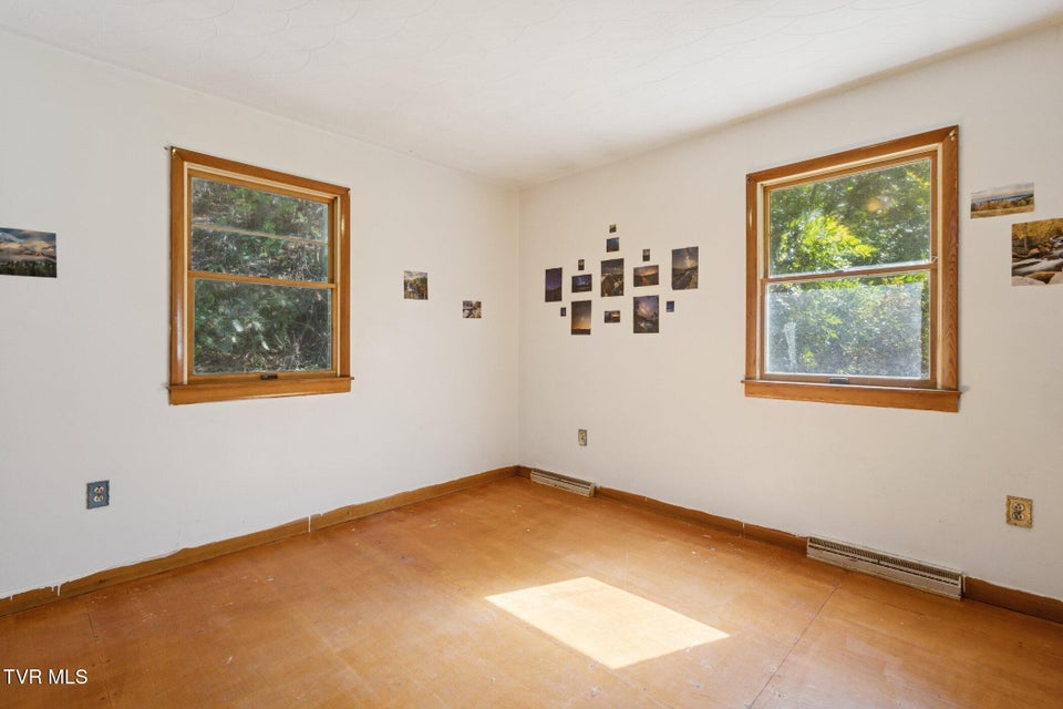 Photo #43: 21466 Us Highway 58 