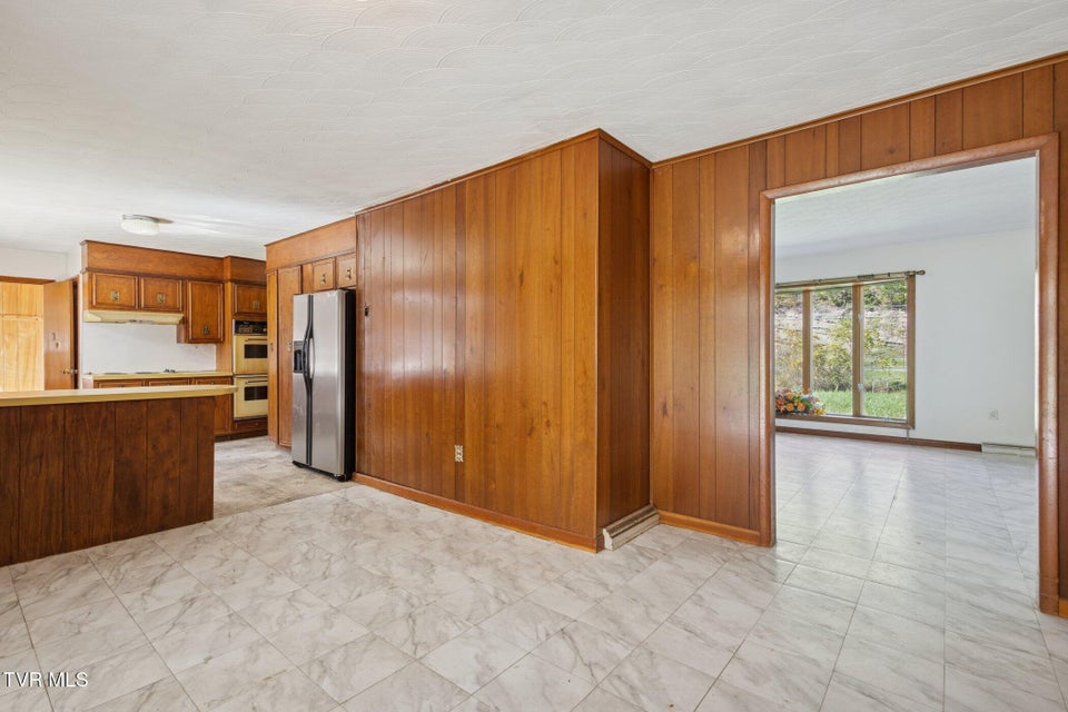 Photo #27: 21466 Us Highway 58 