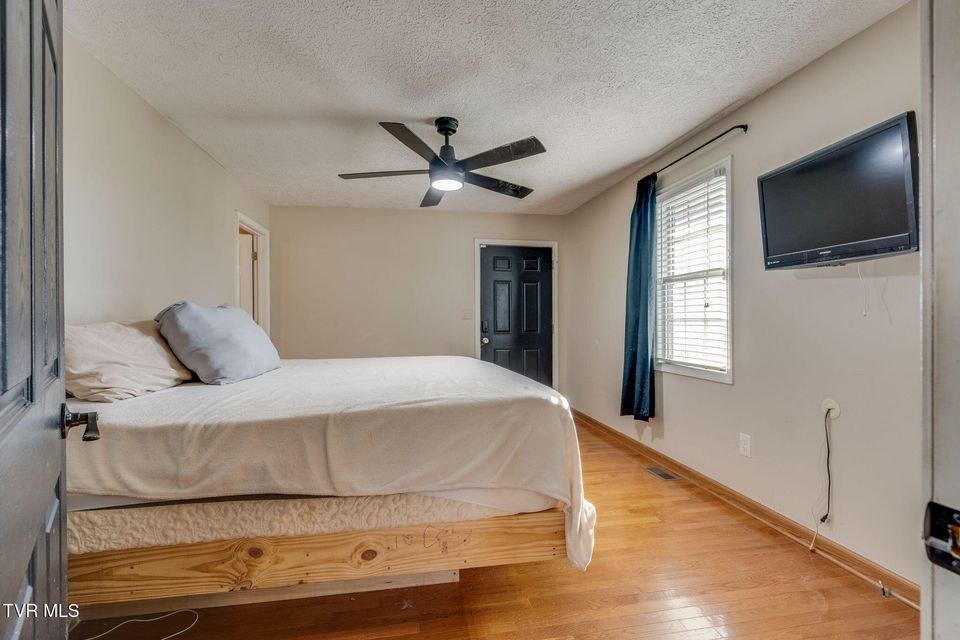 Photo #12: 105 Hedge Drive