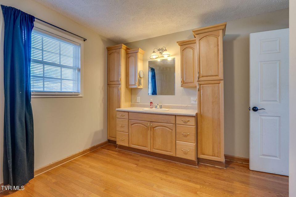 Photo #15: 105 Hedge Drive