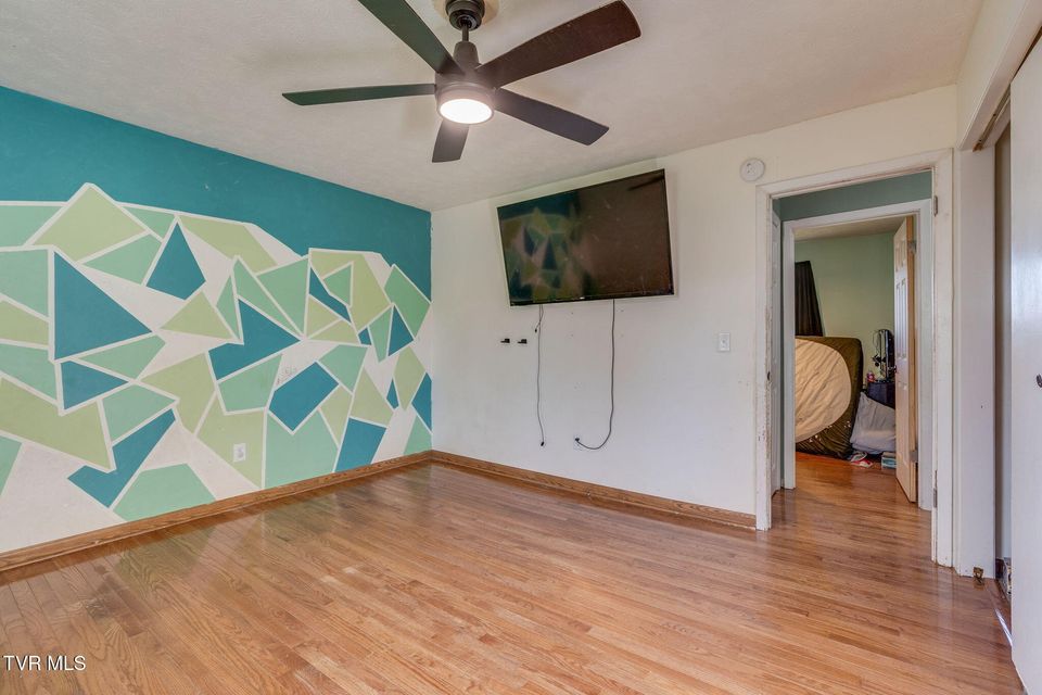 Photo #23: 105 Hedge Drive