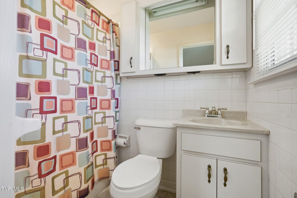 Photo #27: 100 Stone Drive