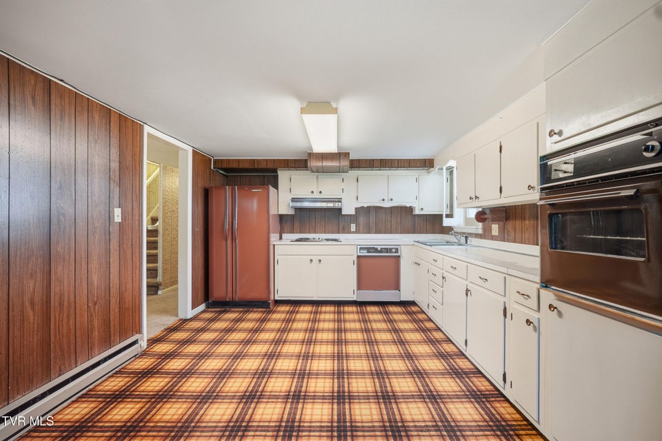 Photo #37: 100 Stone Drive