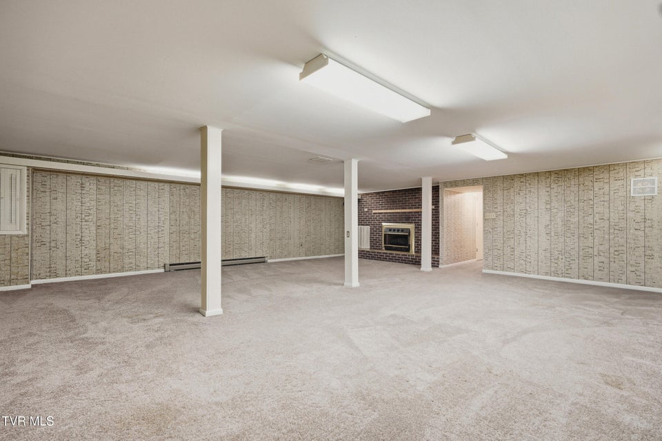 Photo #41: 100 Stone Drive