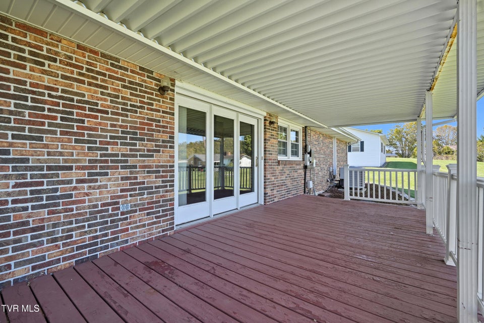 Photo #6: 100 Stone Drive