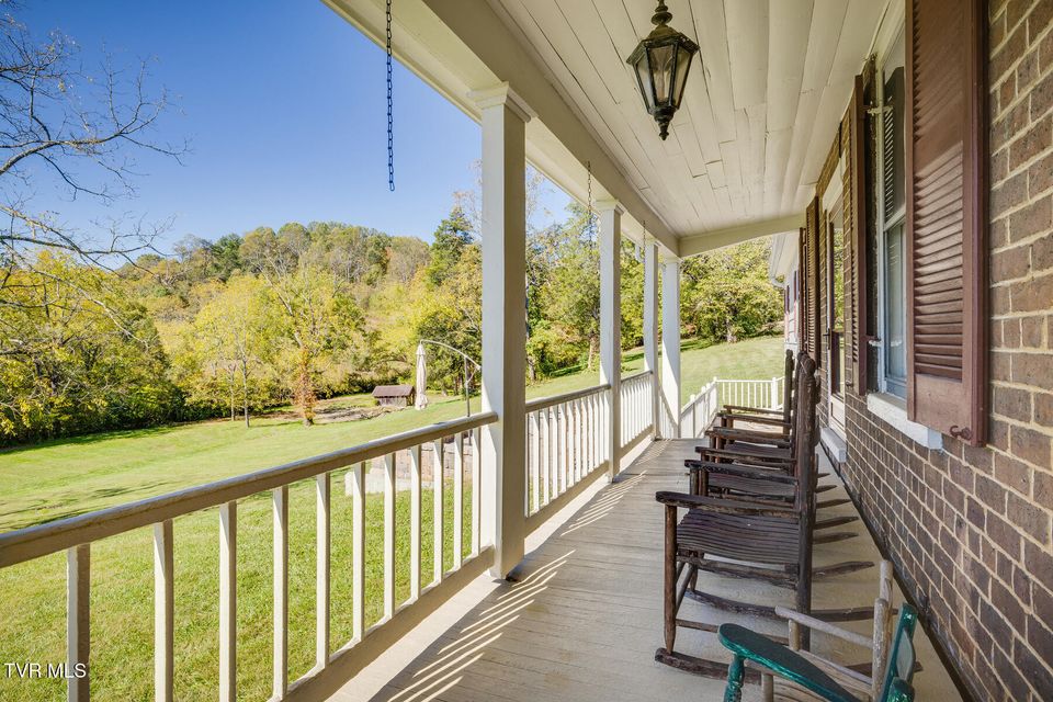 Photo #10: 1549 Highway 126 