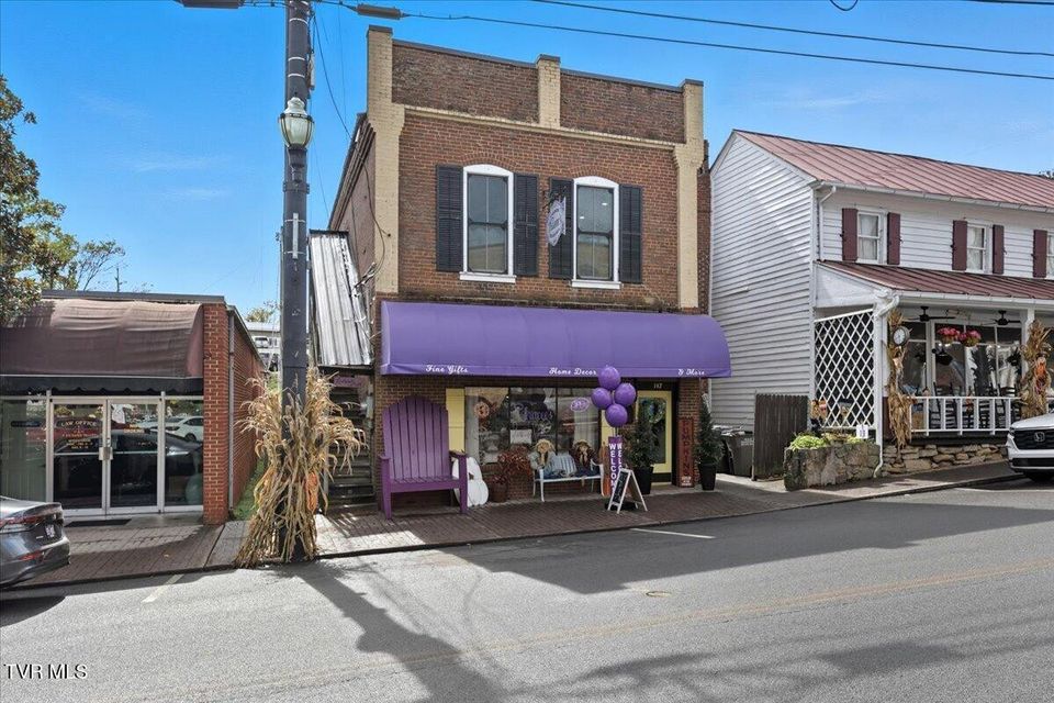 Photo #2: 147 Main Street